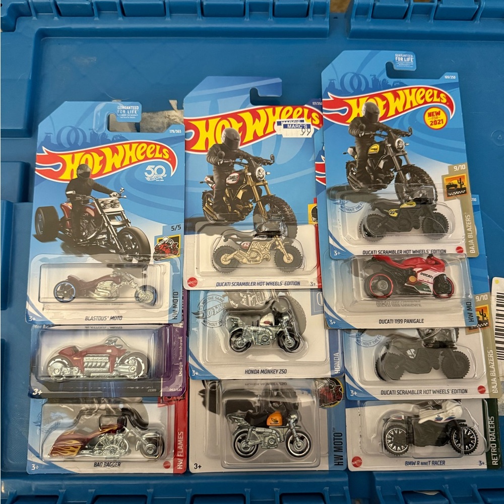 Hot Wheels Motorcycle Collection - Black, Red, Silver